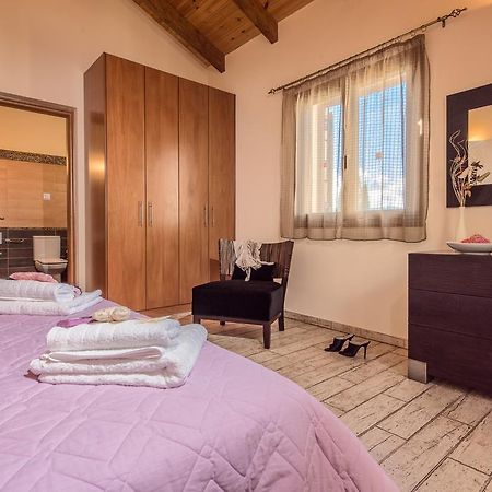 Astarte Villas - Kyveli Luxurious Private Villa Gaitani Стая снимка