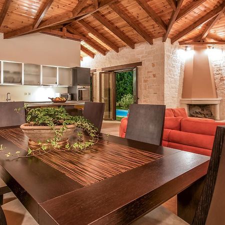 Astarte Villas - Kyveli Luxurious Private Villa Gaitani Стая снимка