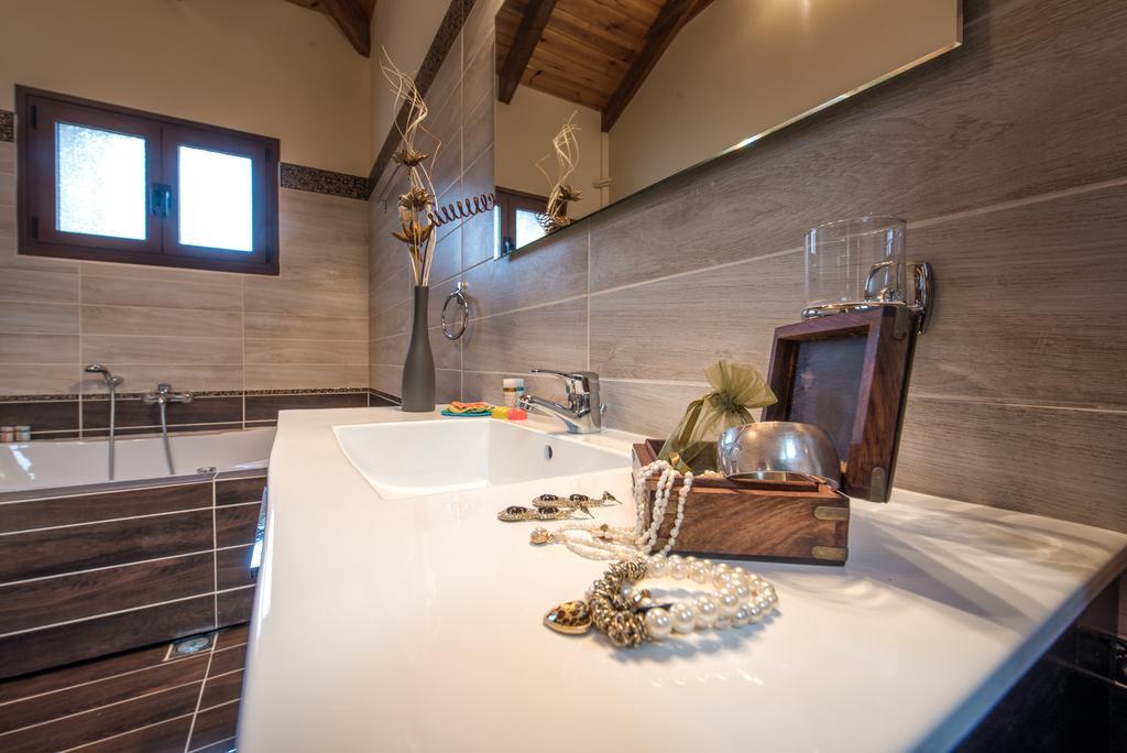 Astarte Villas - Kyveli Luxurious Private Villa Gaitani Стая снимка