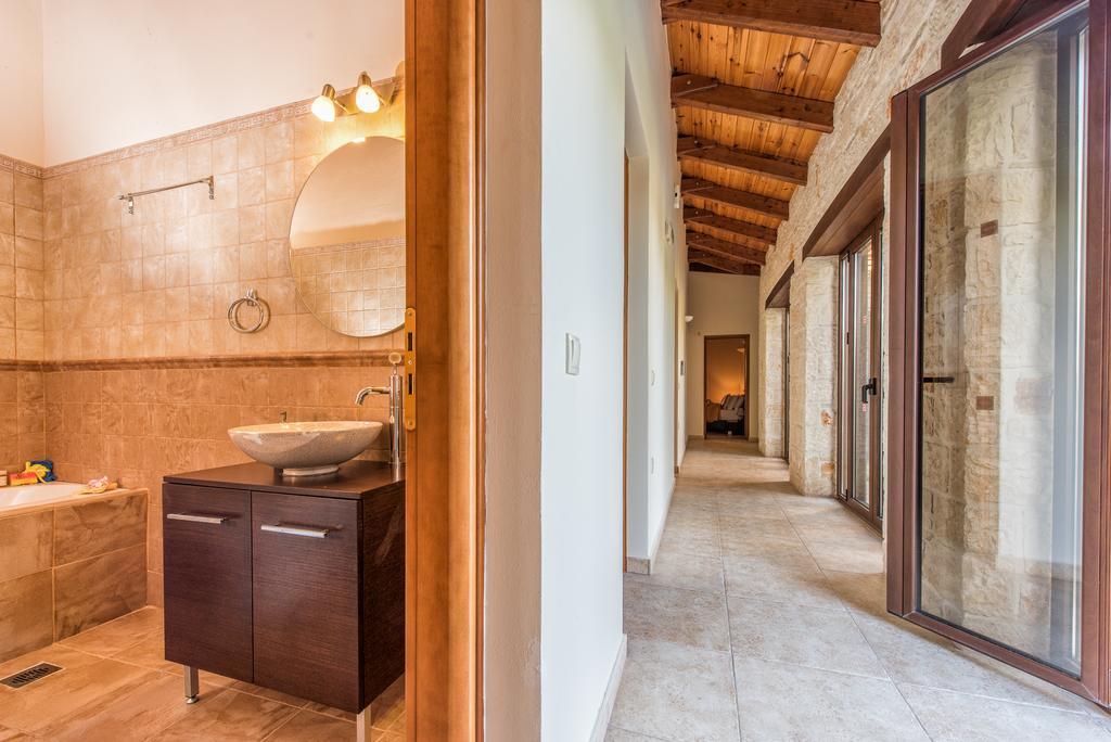 Astarte Villas - Kyveli Luxurious Private Villa Gaitani Стая снимка